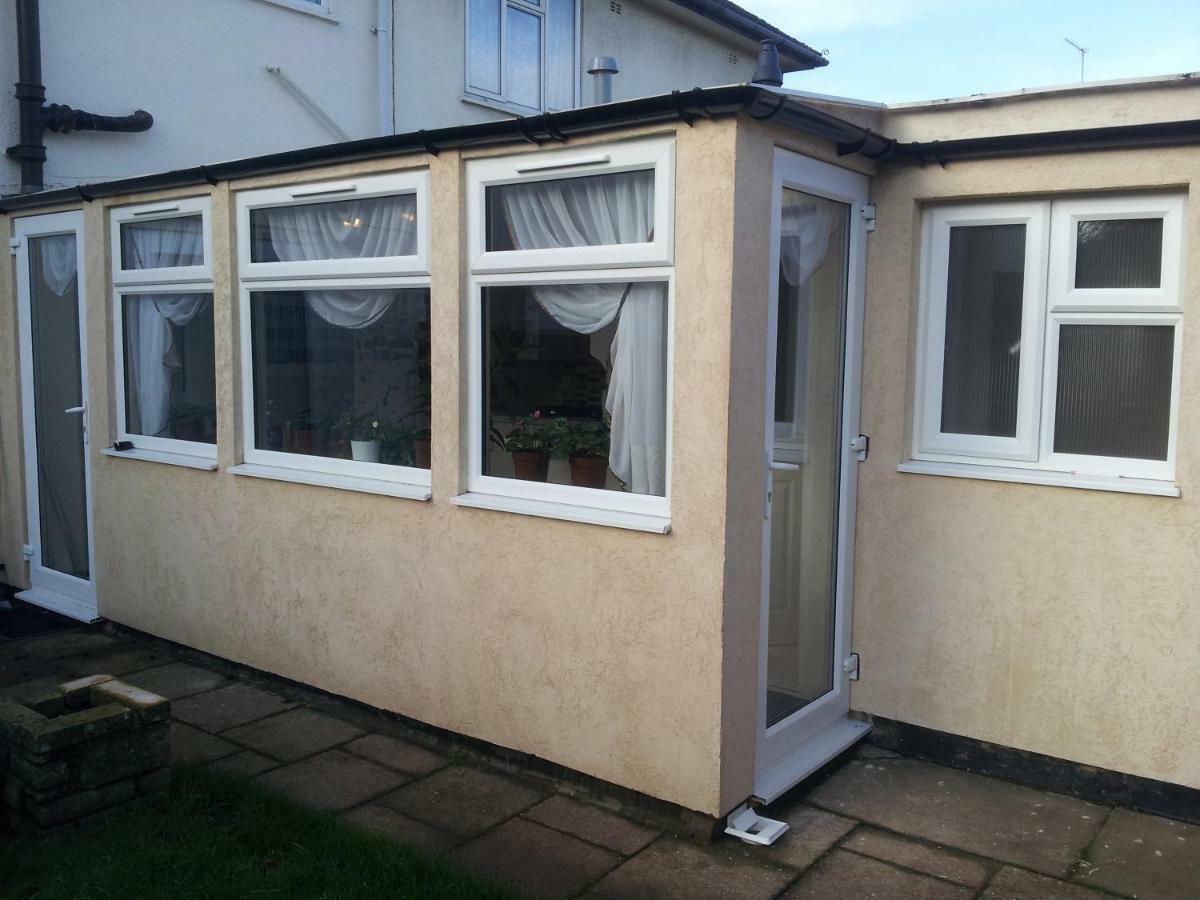 Home Accommodation Southampton Exterior photo